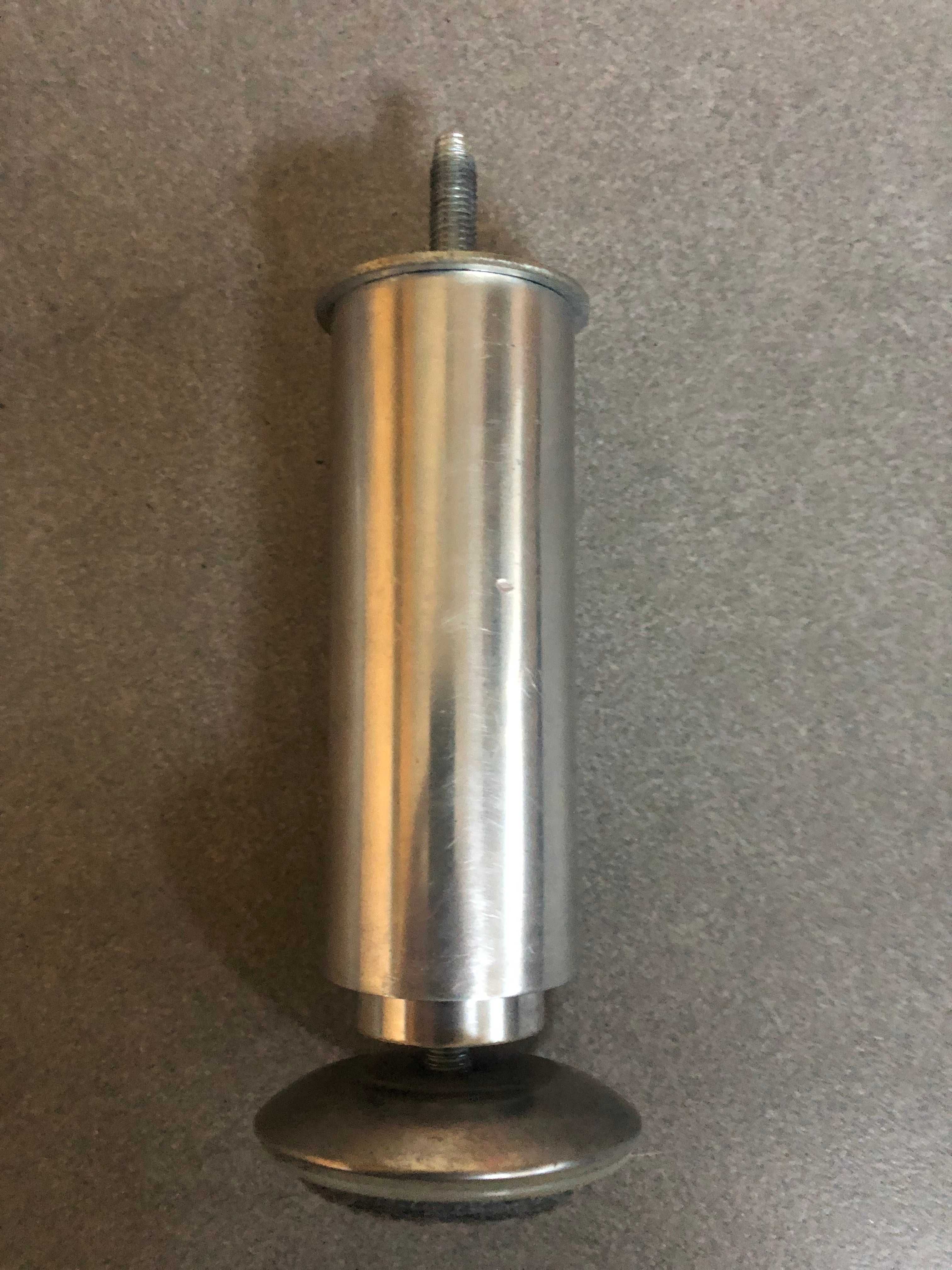 16 aluminiowych nóg do mebli