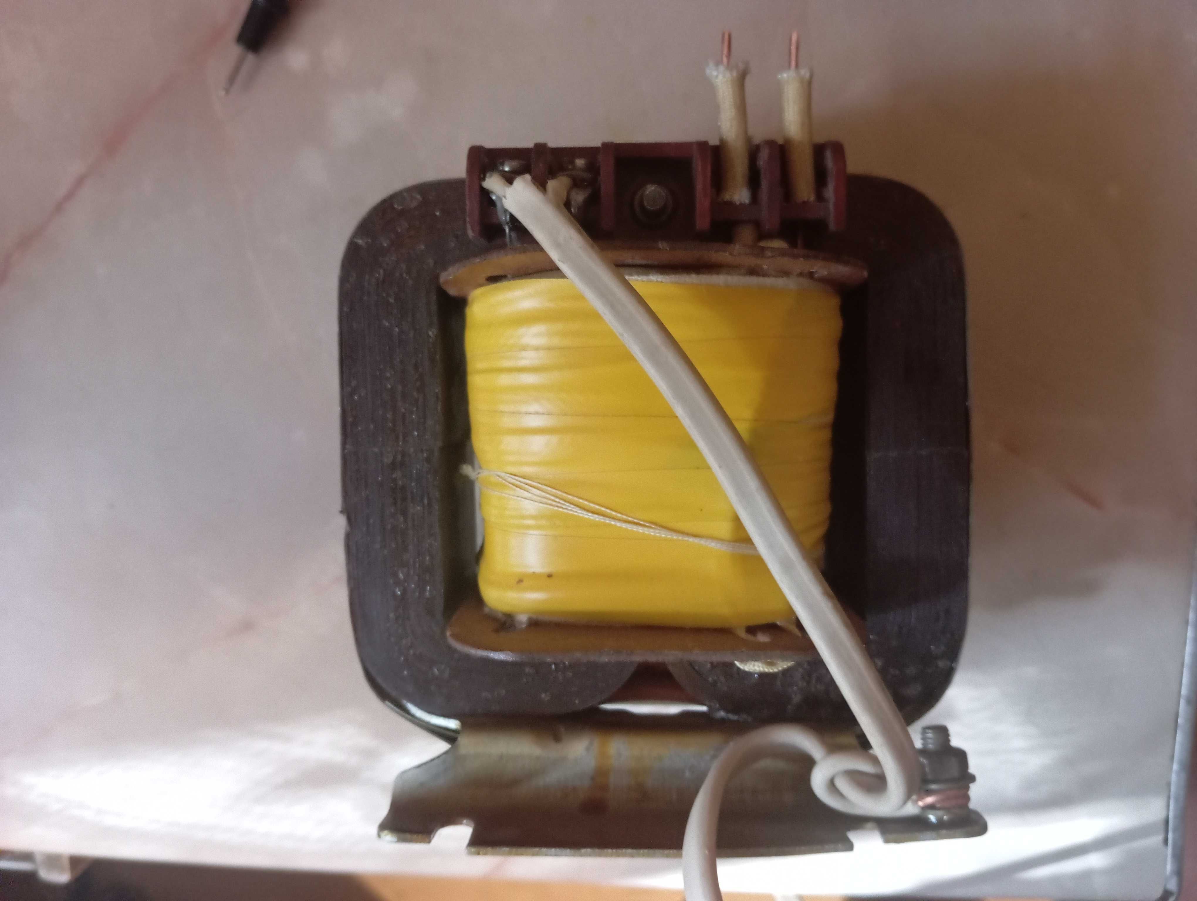 Продам потужний трансформатор, ОСМ1  04у3  0,4 KVA, перемінного току,