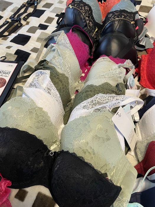 Жіноча білизна, бюстгалтер оптом