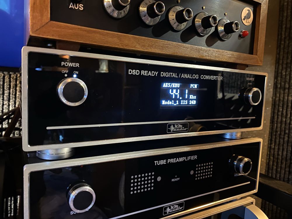 Dac dsd ready high-end (aes,usb, spdif,toslink,bnc)
