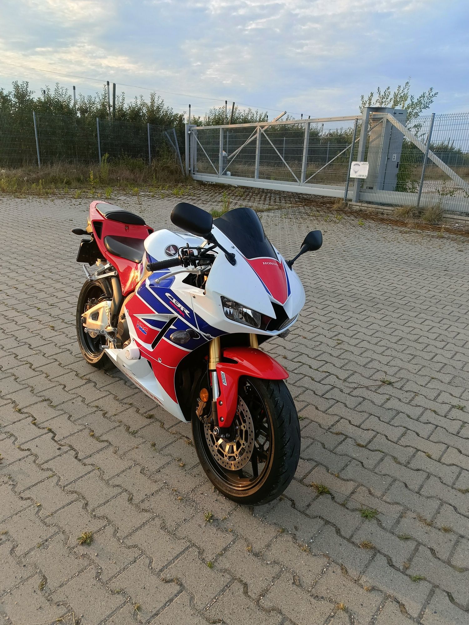 Honda CBR 600rr pc 40