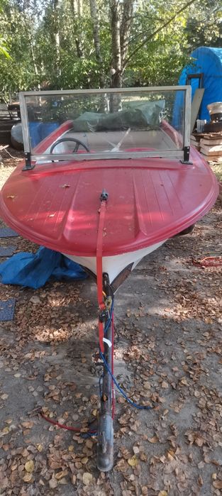 Łódź z przyczepka