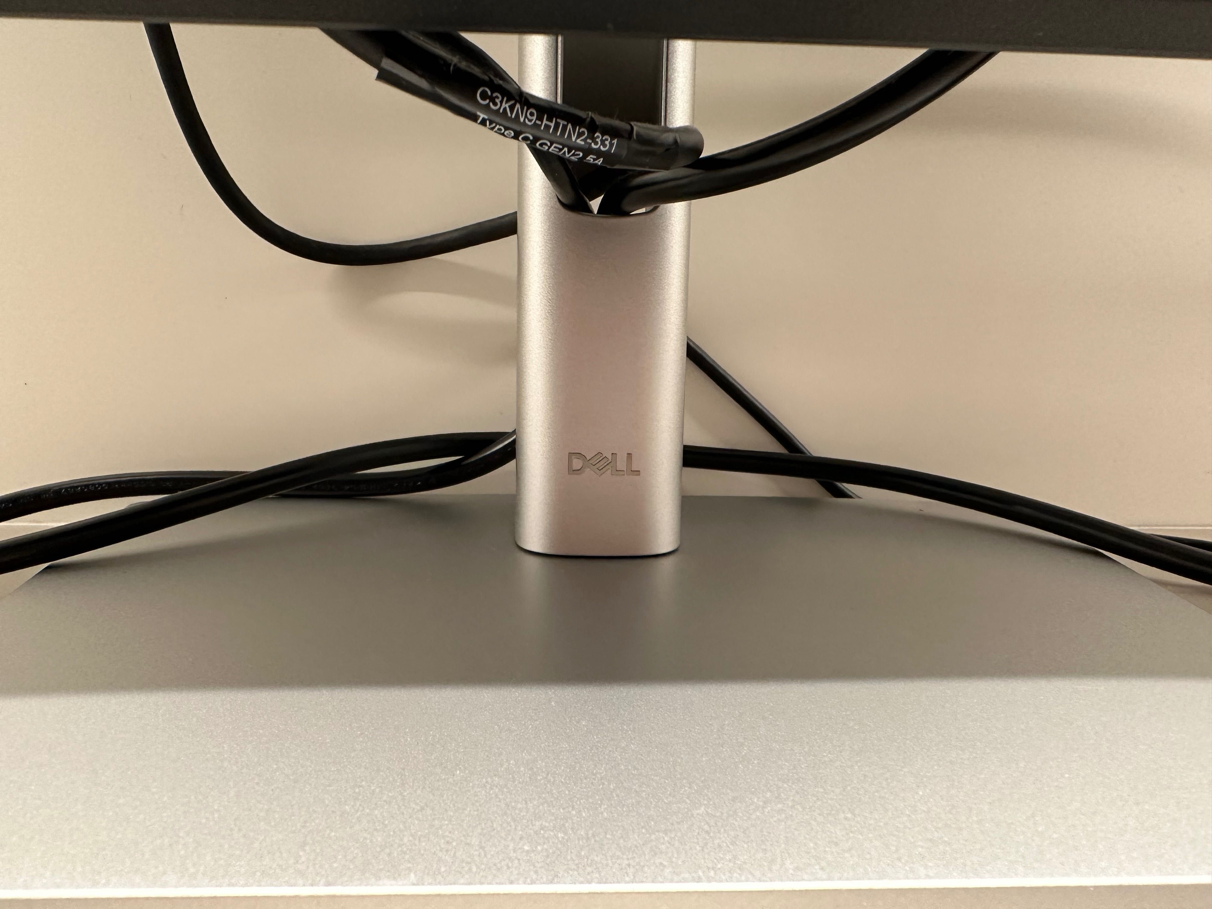 Monitor DELL 23.8" P2423DE