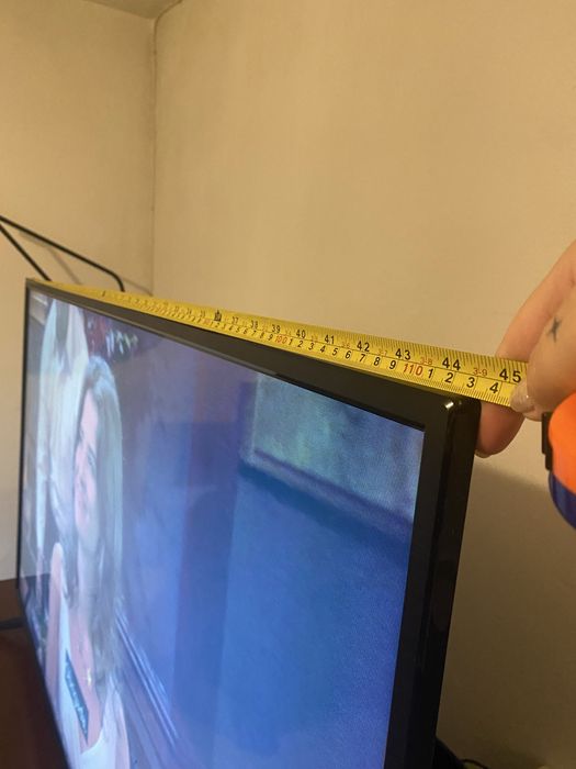 Televisão NEVIR 113x66cm 50’