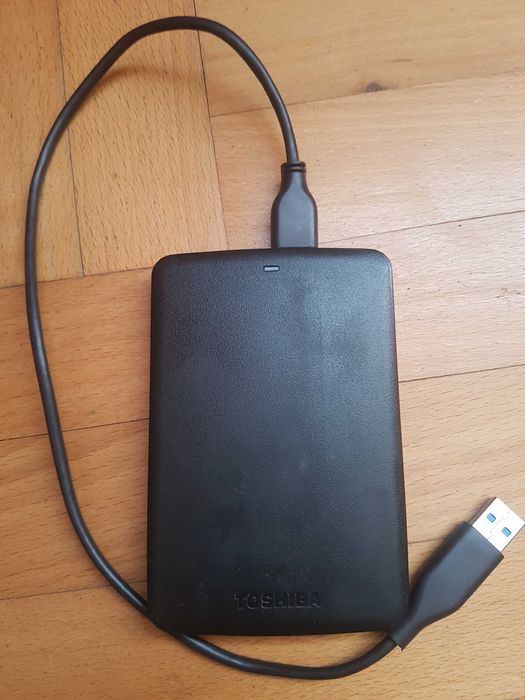 Dysk zewnętrzny TOSHIBA