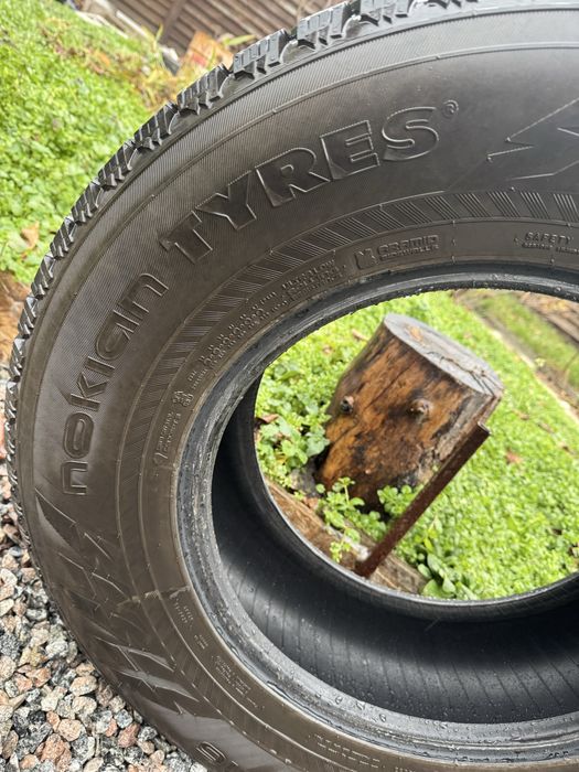 Шины зимние 245/70/16 Nokian Hakkapeliitta R3 SUV