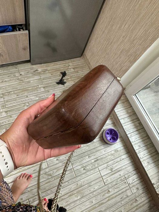 Продам Massimo Dutti клатч