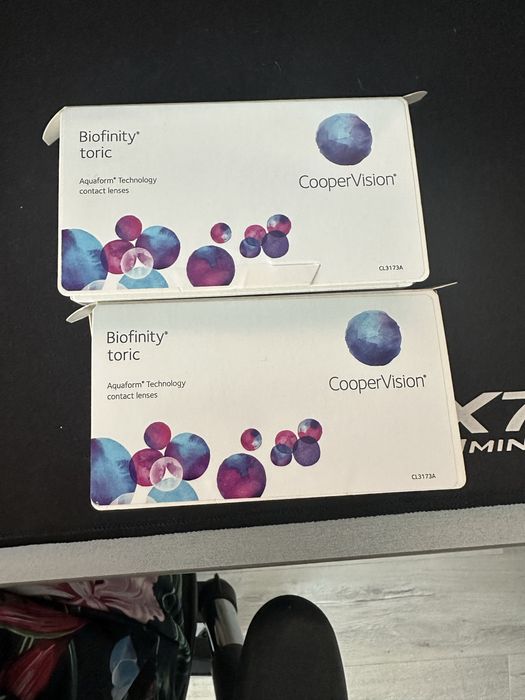 Лінзи Biofinity Toric