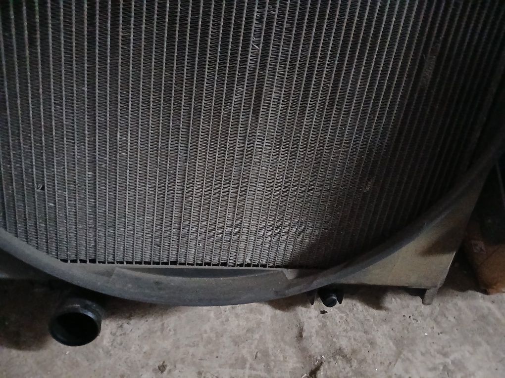 Chłodnice Chłodnica wody Renault Midlum Komplet Chłodnica Powietrza