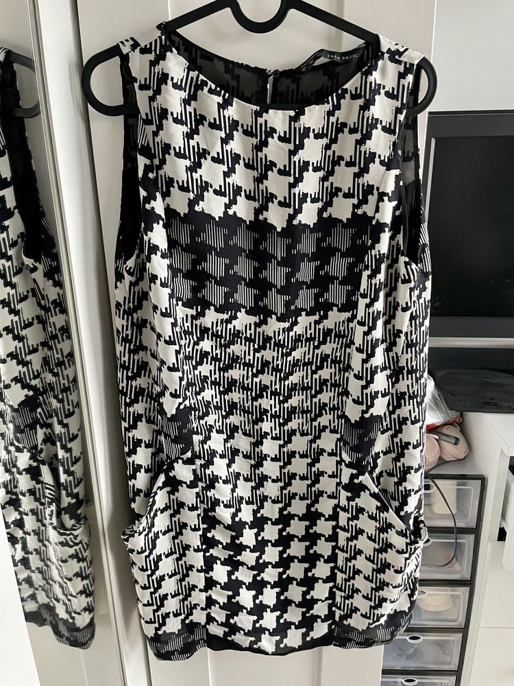 Zara basic klasyczna sukienka pepitka biała czarna xs