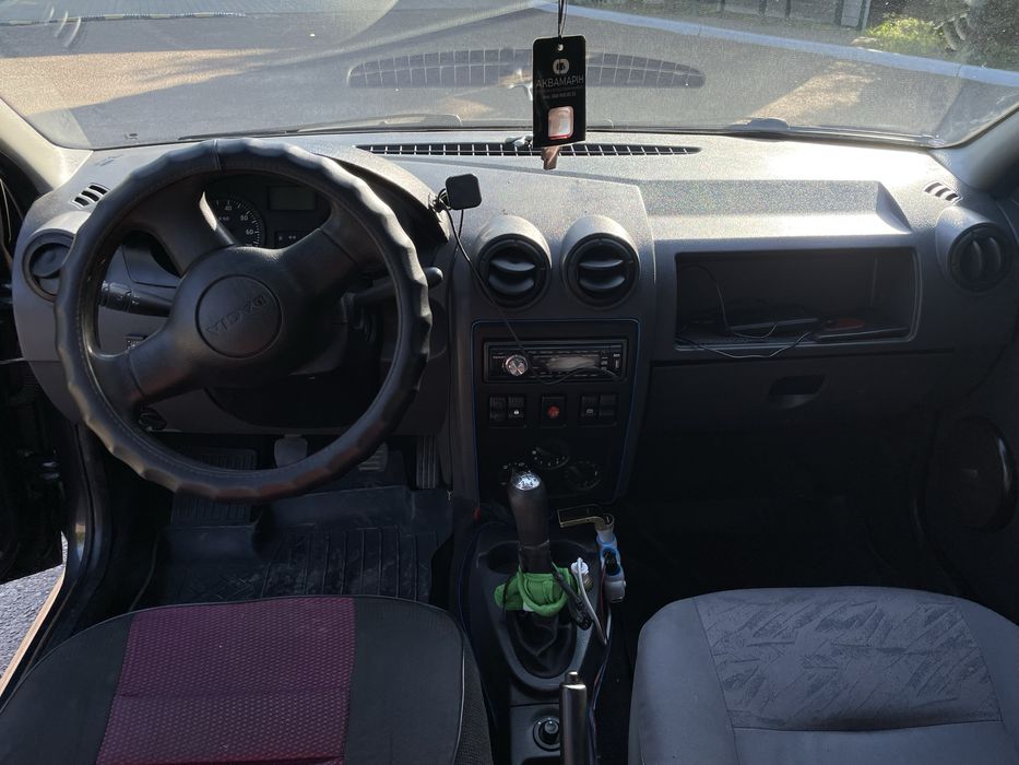 Dacia Logan 2007