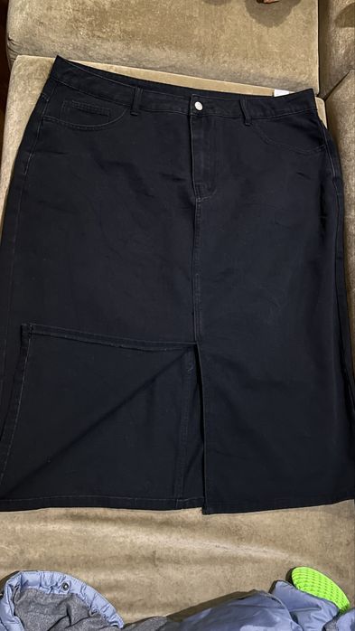 Подовженна джинсова спідниця від Shein