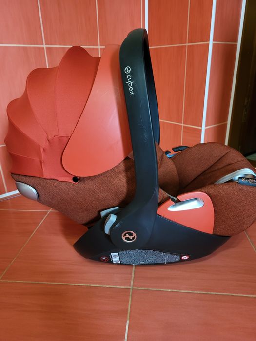 Автокрісло cybex
