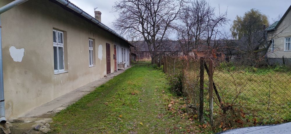 Будинок квартира м.Добромиль