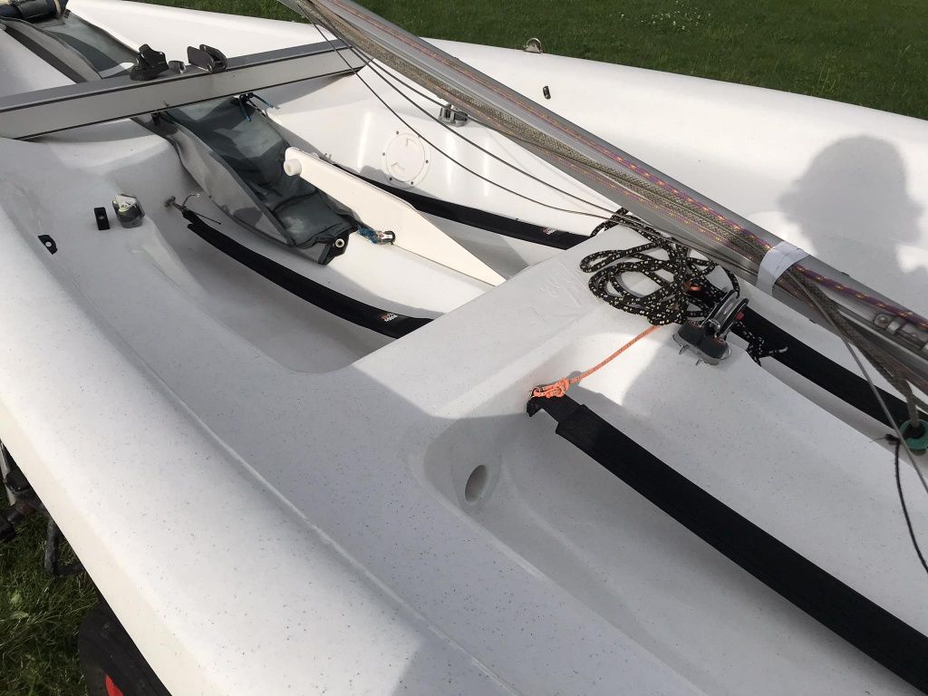 Barco à Vela Topaz Vibe sailing dinghy