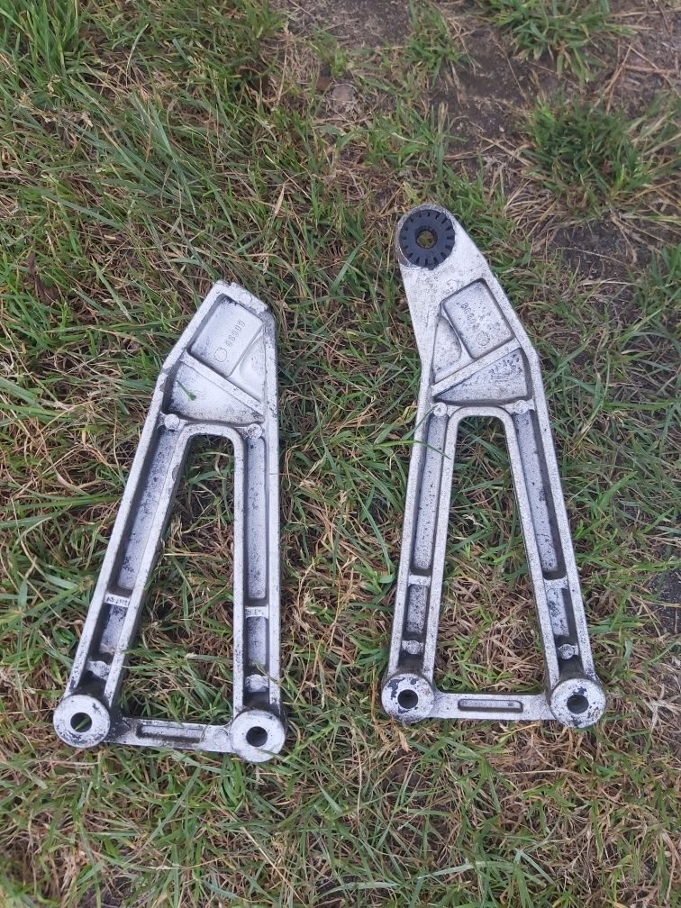 Cagiva mito 125 sety tył prawy lewy