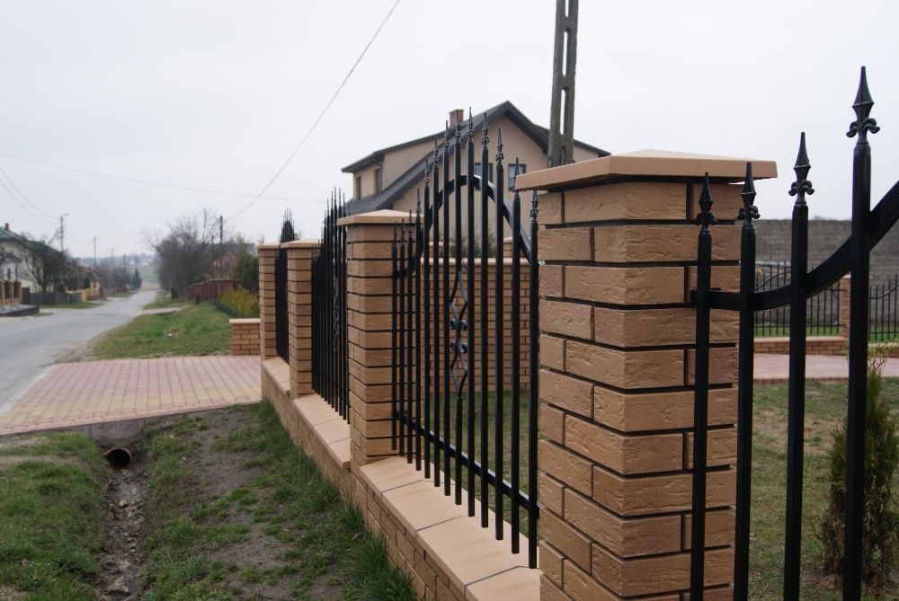 Daszki ogrodzeniowe, betonowe dwu-spadowe 31x50 EM-BET