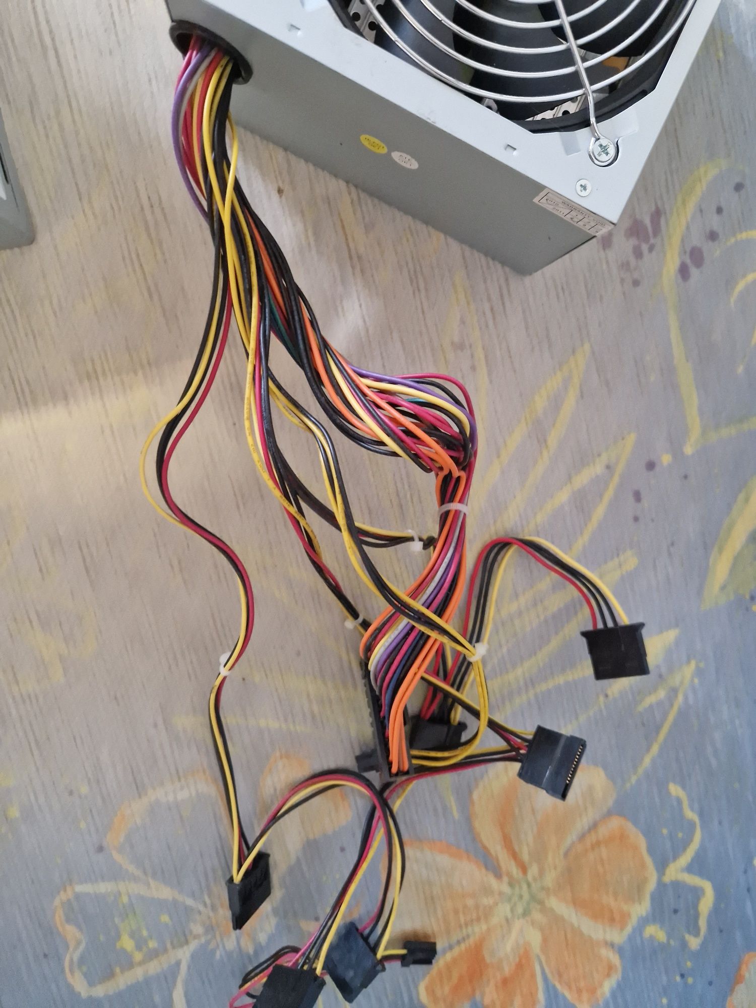 Б/П Pentium p4 model atx 400w