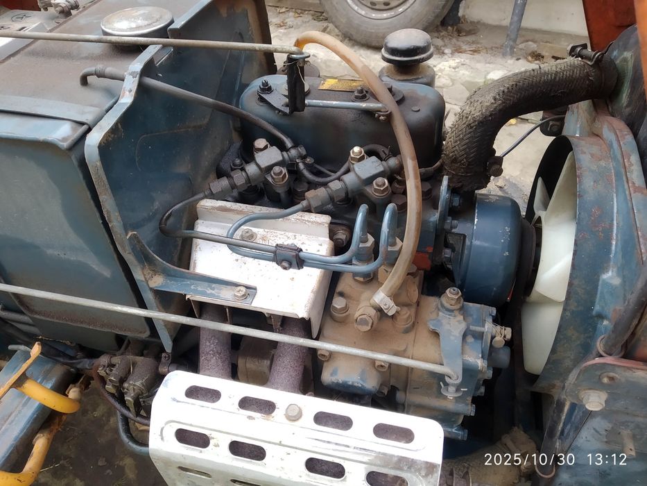 Мини трактор KUBOTA B6000 минитрактор