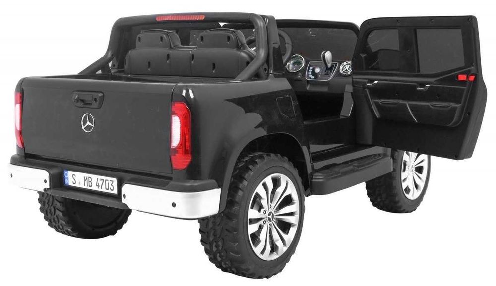 Rozpal dziecięcą radość z Mercedes X-Class Czarny - autko elektryczne