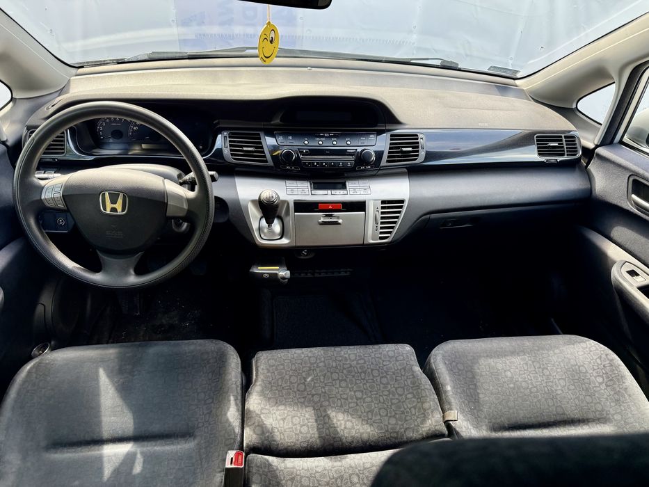 Honda FR-V 1.7 > LPG > 6-Osob > Klima > 2008 > Alufelgi > Zadbana