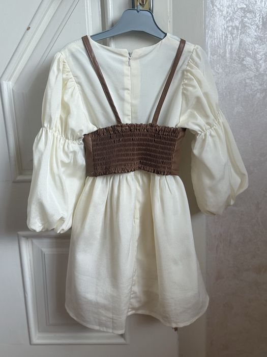 Плаття для дівчинки з жилеткою