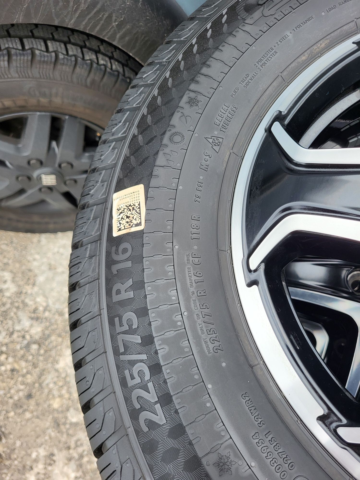 Fiat Ducato Koła 16" 5x130 Continental VancoContactCamper