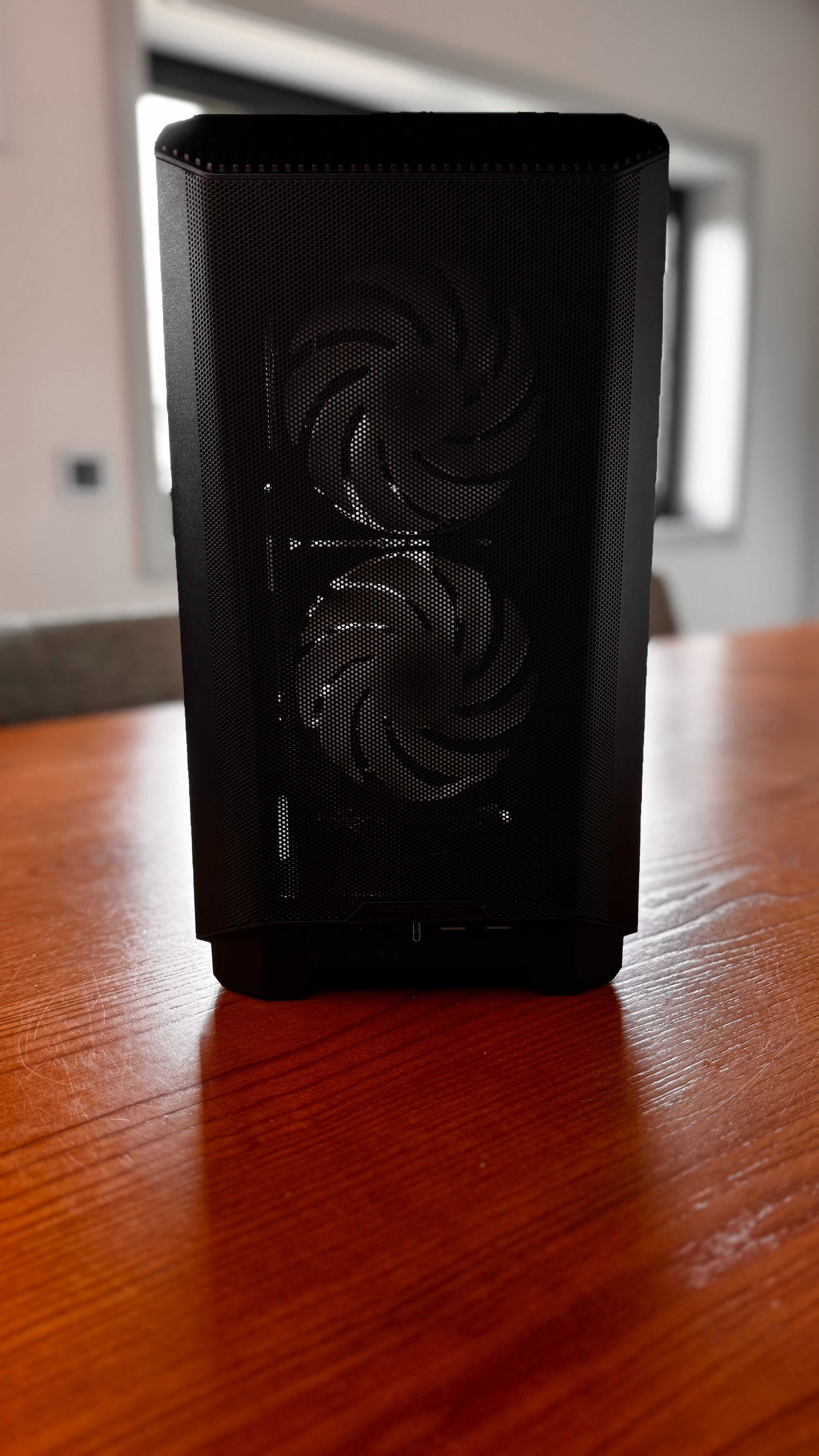 PC Gaming ROG Mini ITX