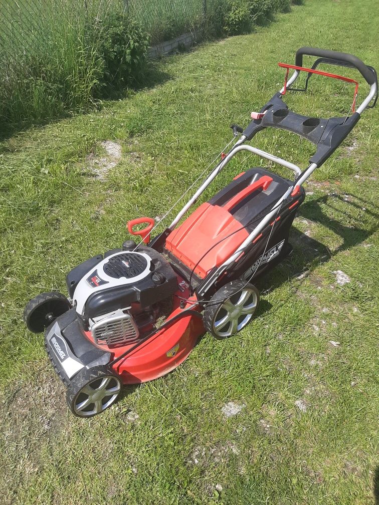 Kosiarka spalinowa