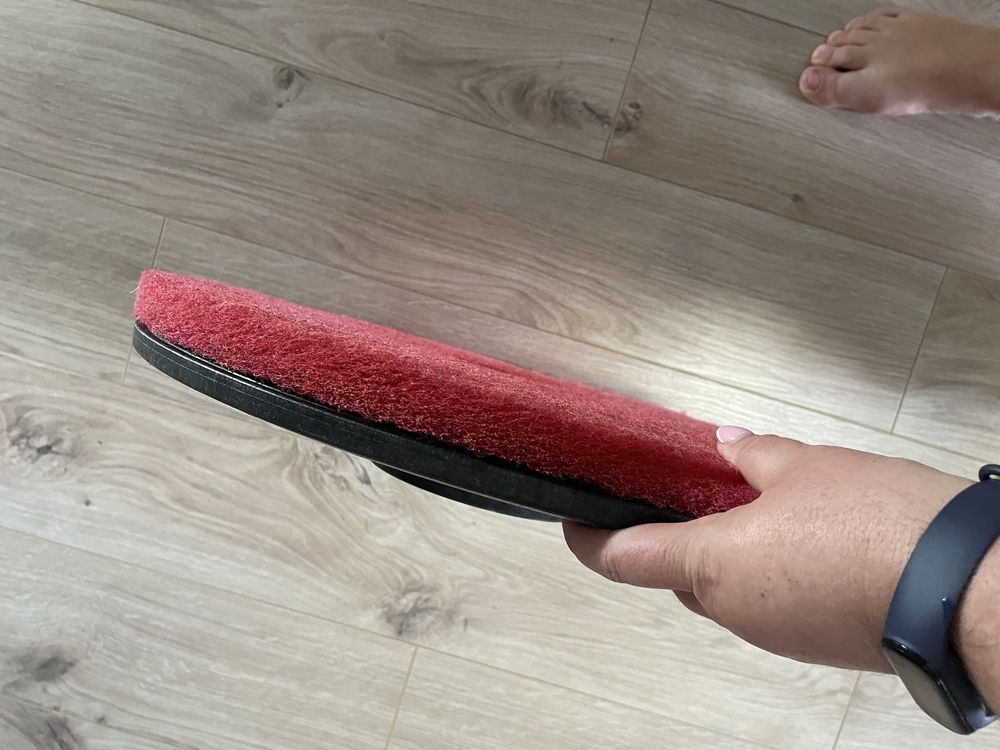 Szczotki 5 szt do  urzadzenia myjącego TASKI