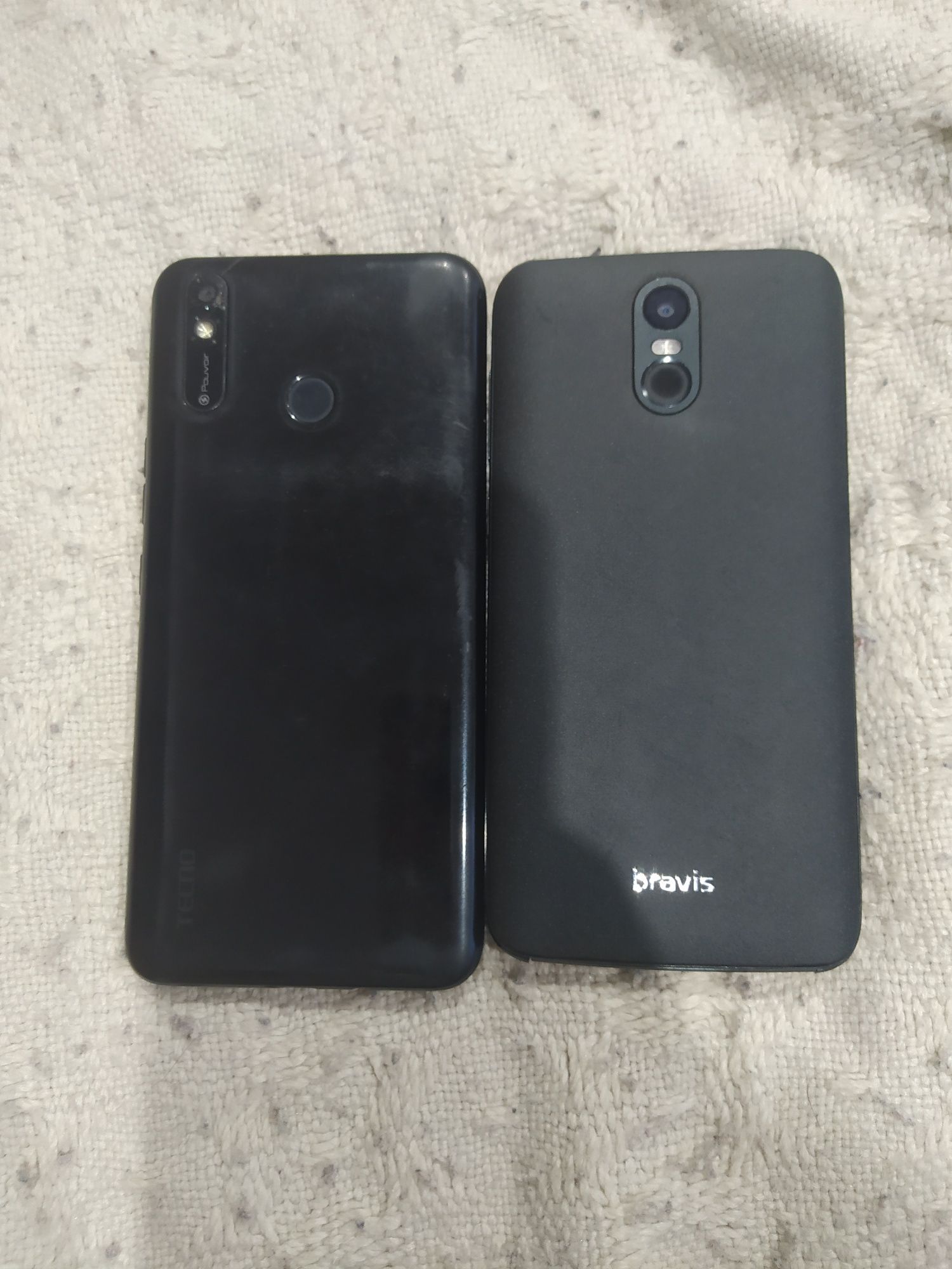 Bravis a554 і tecno pouvoir 3 air