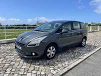 Peugeot 5008 1.6 HDI
