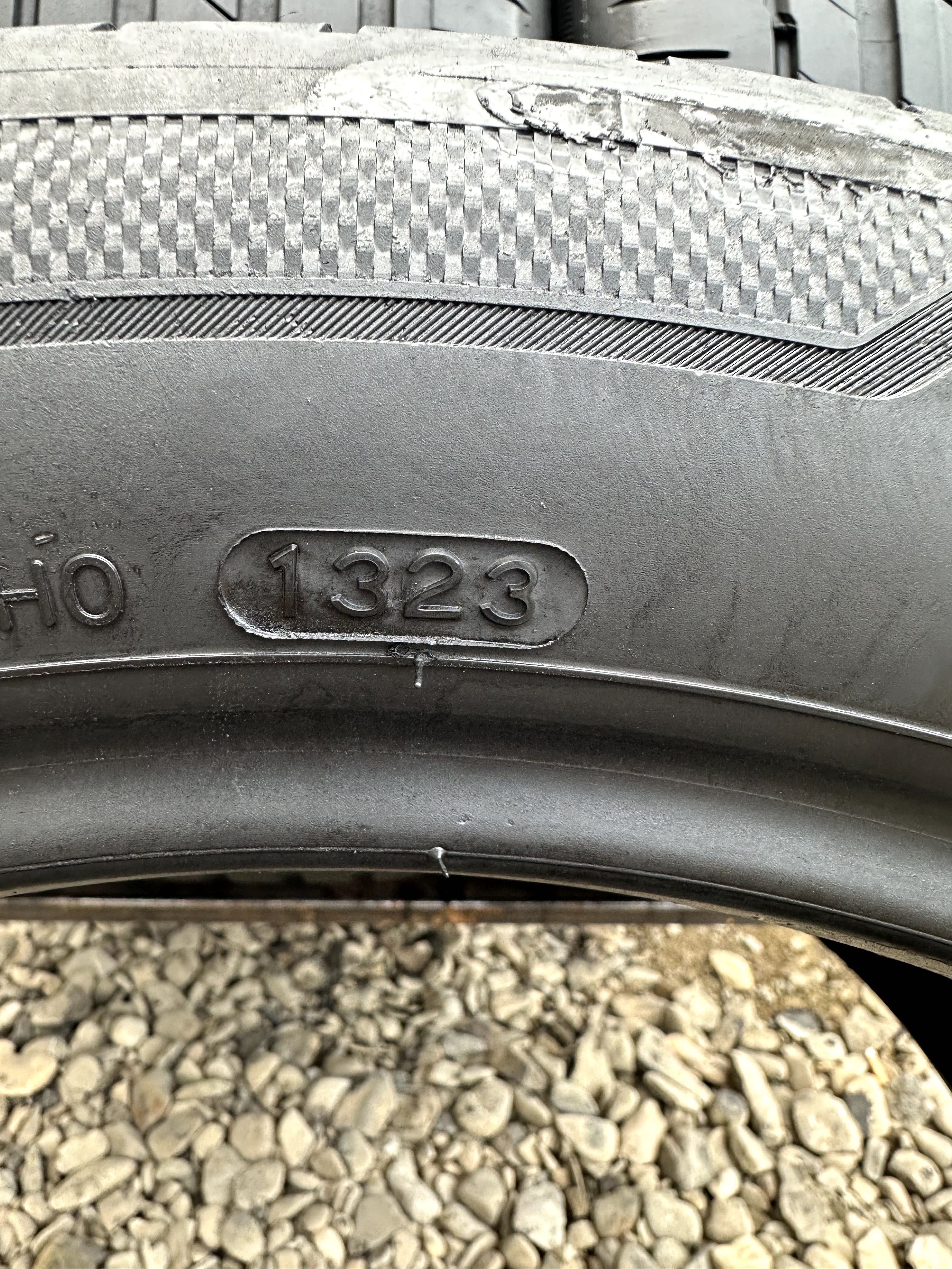 Літні шини 245 45 R18 100Y Hankook Ventus s1 evo 3