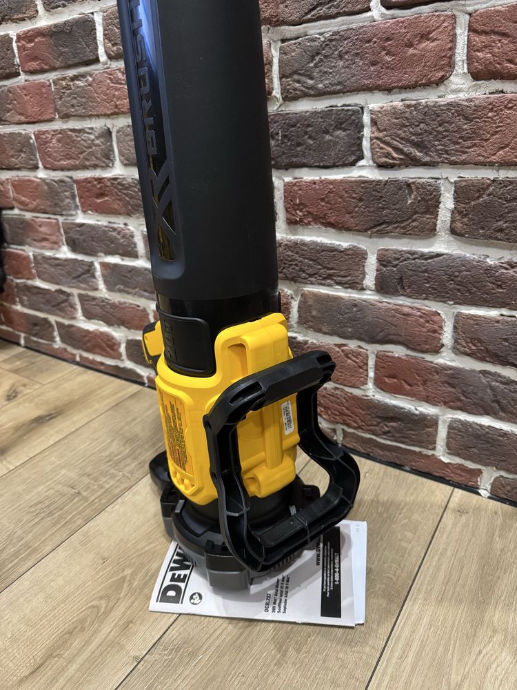 Dewalt DCBL722 воздуходувка (бловер) аккумуляторная Brushless Motor