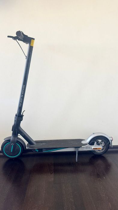 Электросамокат на гарантии  куплено 23.08.2025