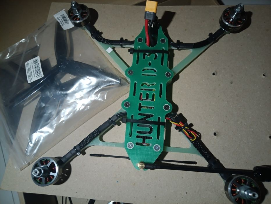 ДРОН ідеал, 7* 5.8g, 915 ELRS, У КОРОБЦІ!