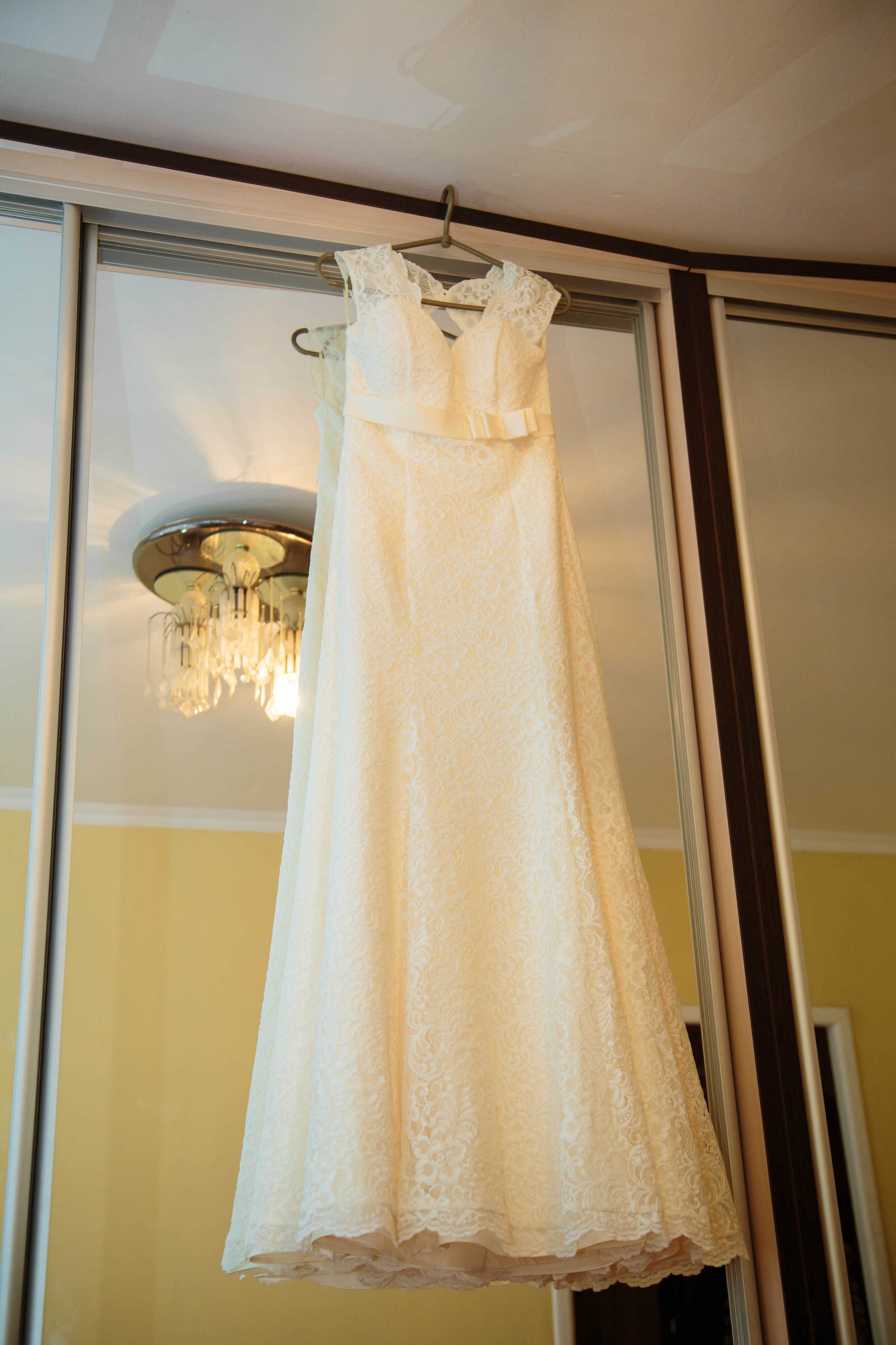 Весільна сукня, 3-D гепюр