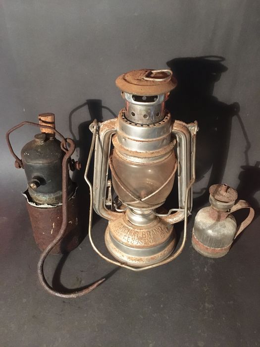 3 “ILUMINÁRIAS” - muito antigas