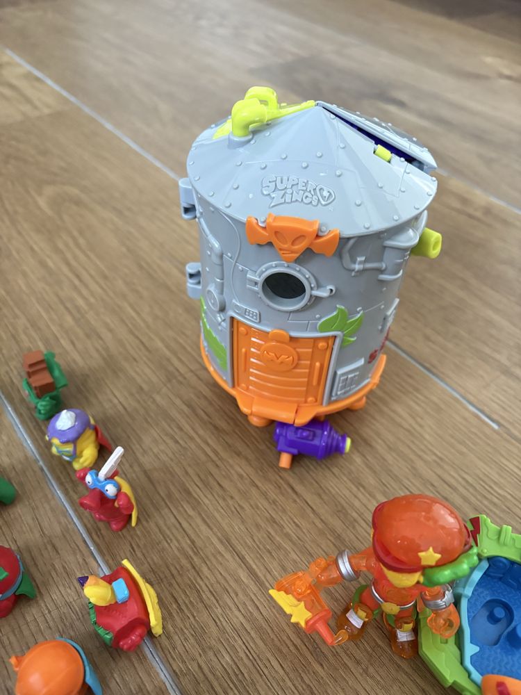 Zestaw Super Zings figurki pojazdy baza