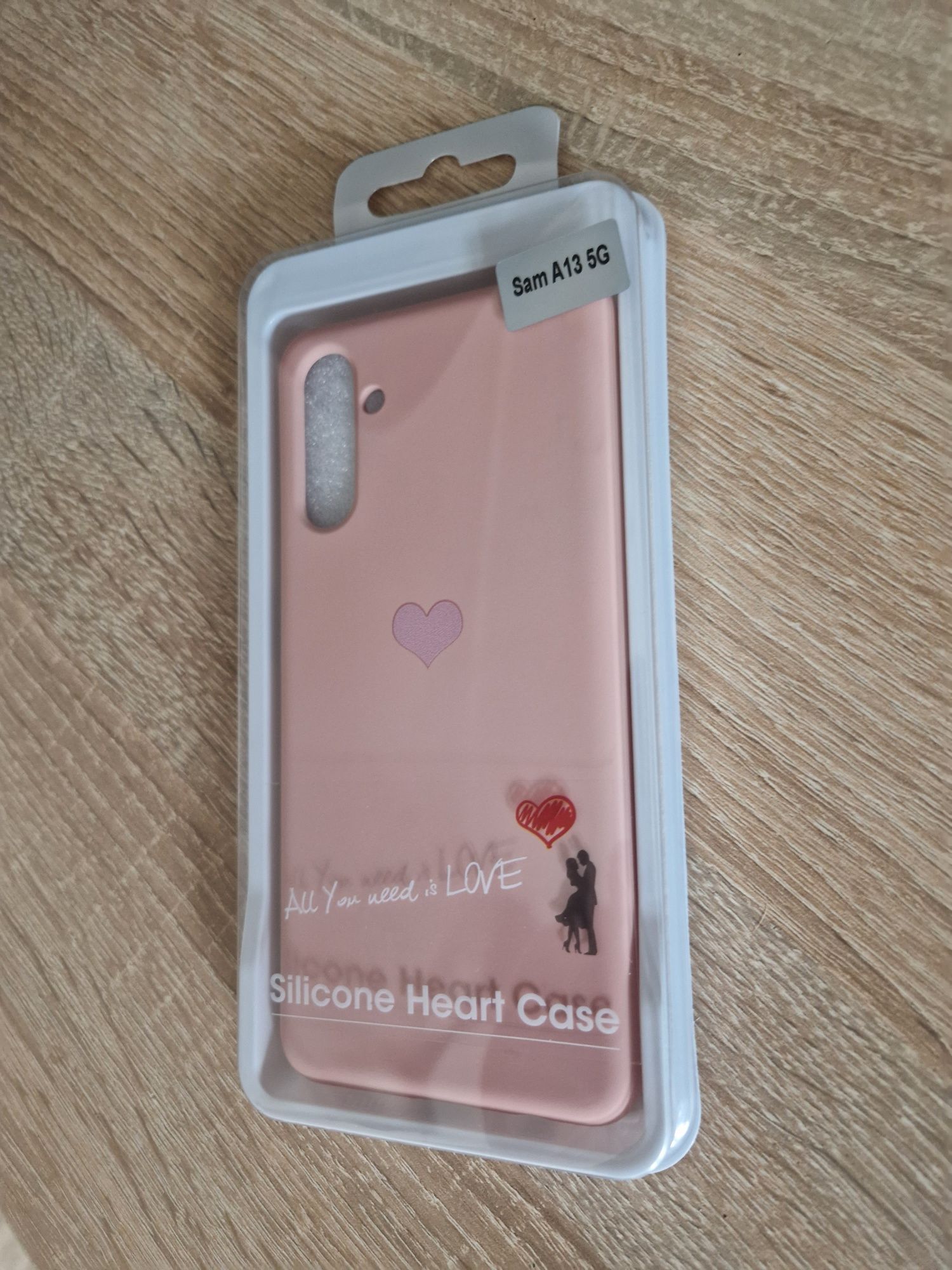 Etui Vennus Silicone Heart Case do Samsung Galaxy A13 5G/A04S różowy