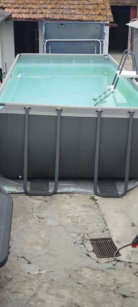 Piscina intex ultra usada