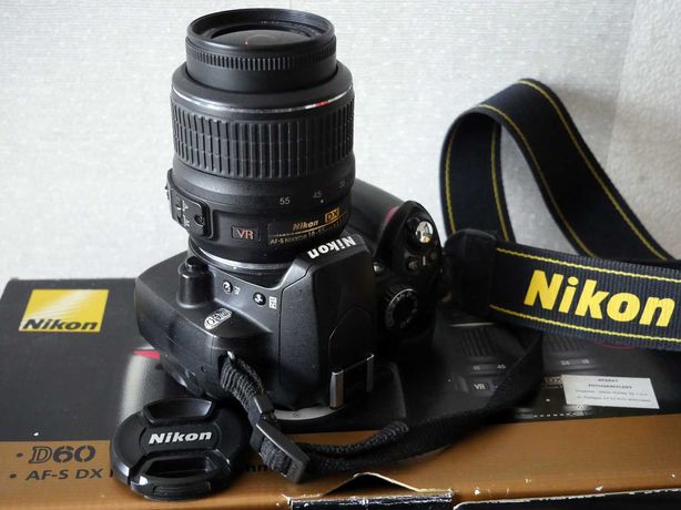 Aparat Nikon D60 - zestaw plus gratis torba do wyboru