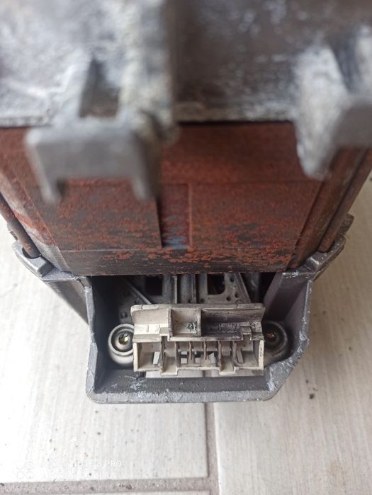 Мотор стиральной машинки siemens