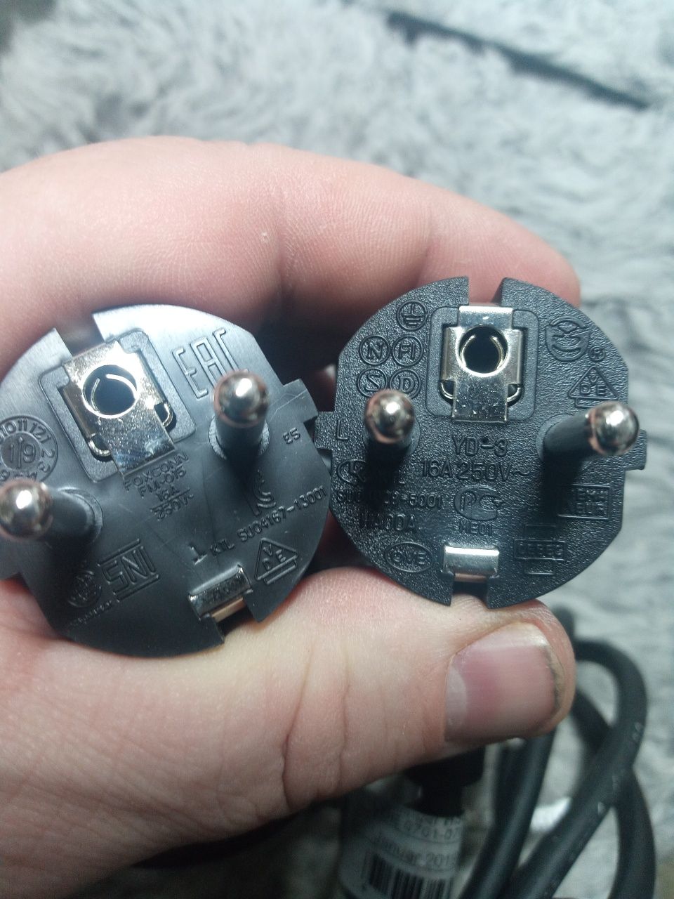 Оригинал кабель живлення питания 220V є гурт опт