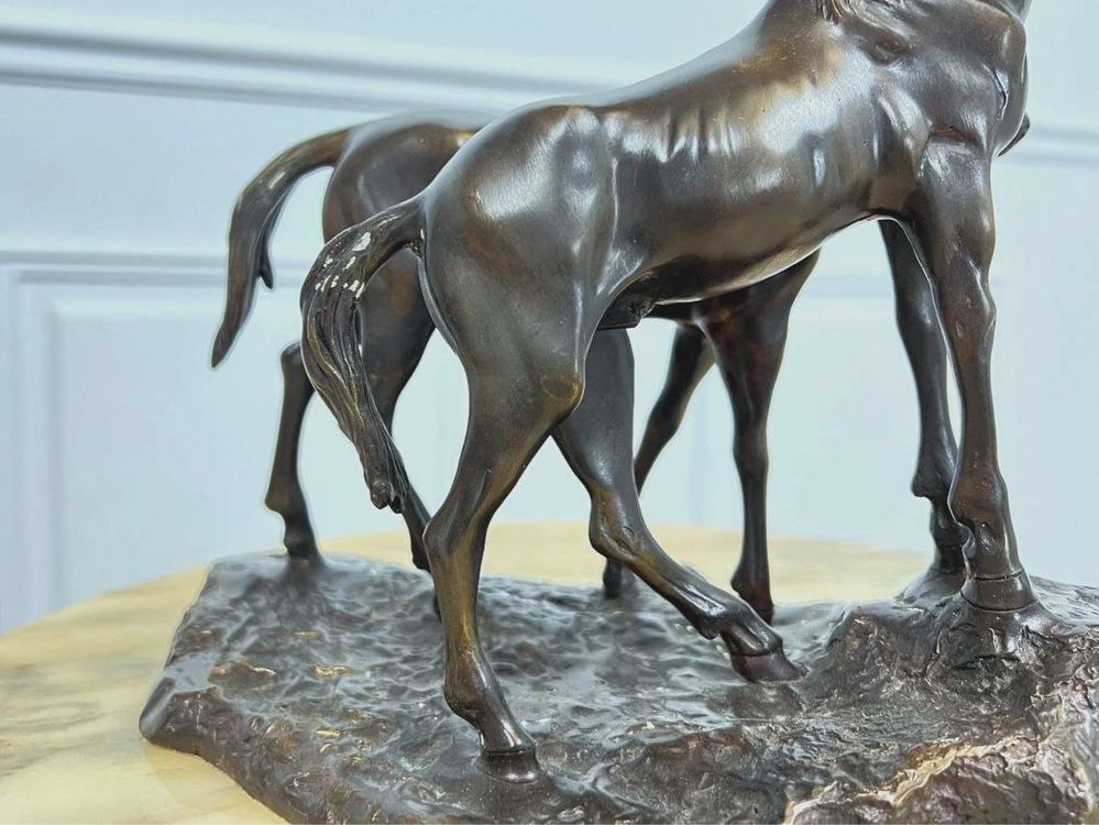 Вінтажна скульптура Two horses