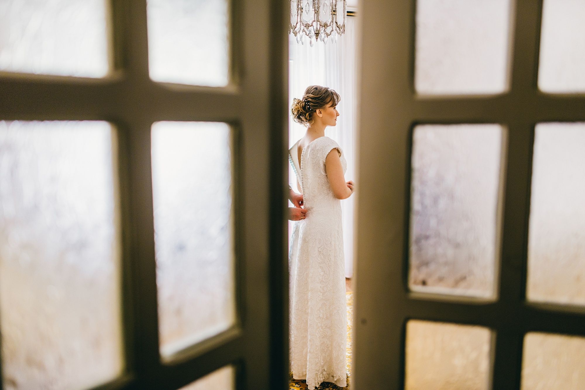 Свадебное платье размер 42-44 цвет айвори