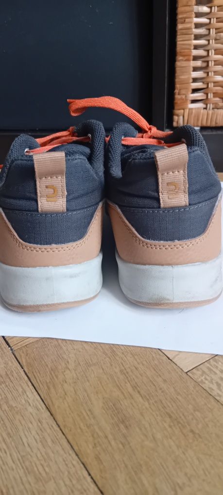 Buty przejściowe dla chłopca Quechua/Decathlon, rozm. 38