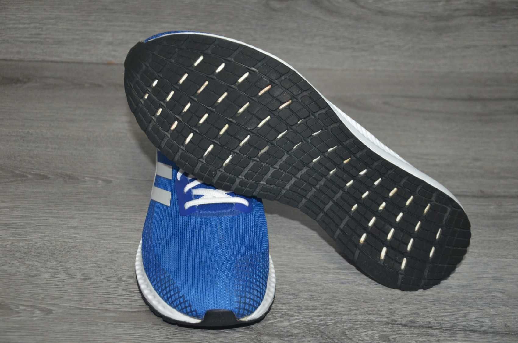 Продам кросівки ФІРМА Adidas Solar Blaze