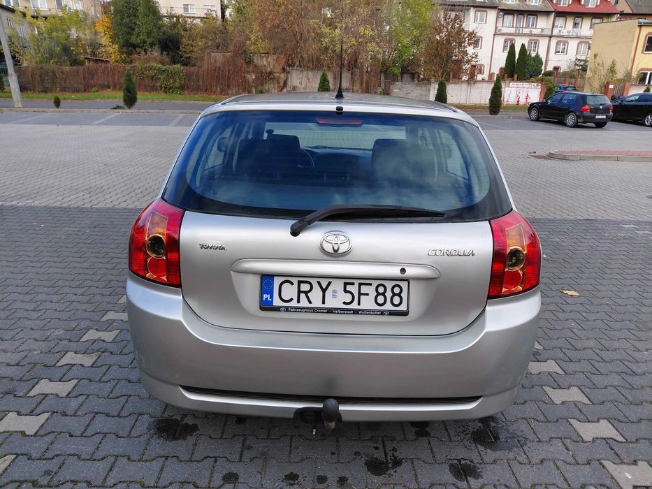 Toyota Corolla E12 1.6 (benzyna 110 KM) wersja SOL