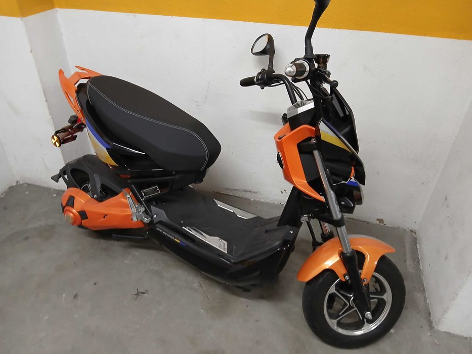 Moto eléctrica s/ carta